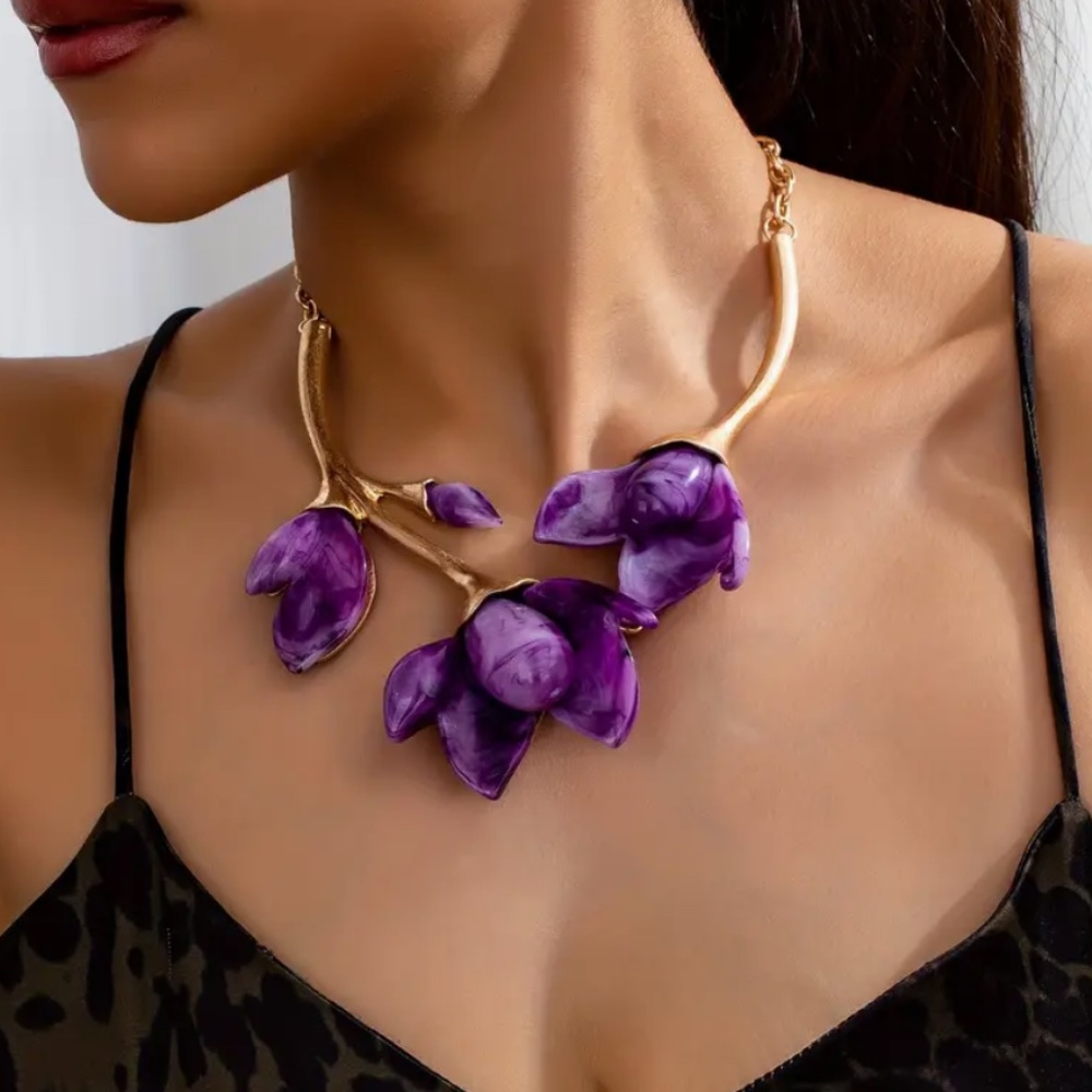 Magnolia Flower necklace Bohemian style